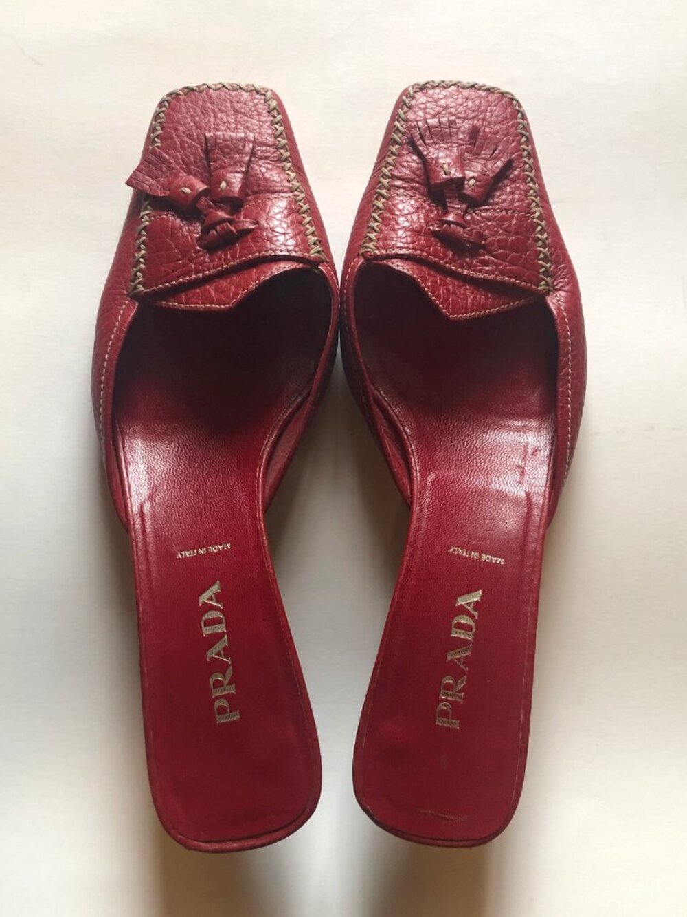 Prada vintage 1990s y2k red kitten heel tassel mules - Picture 2 of 9